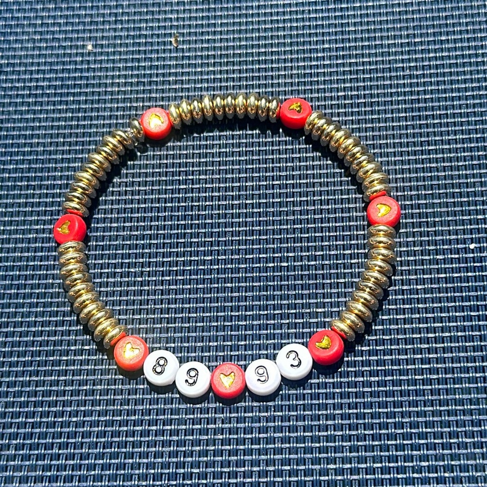 Taylor Swift & KC Chiefs inspired (custome dates) friendship bracelet